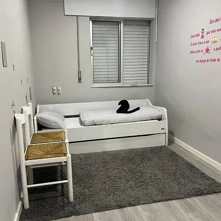 Quarto No Em Apartamento Compartilhado Quarto em Acomodações Particulares